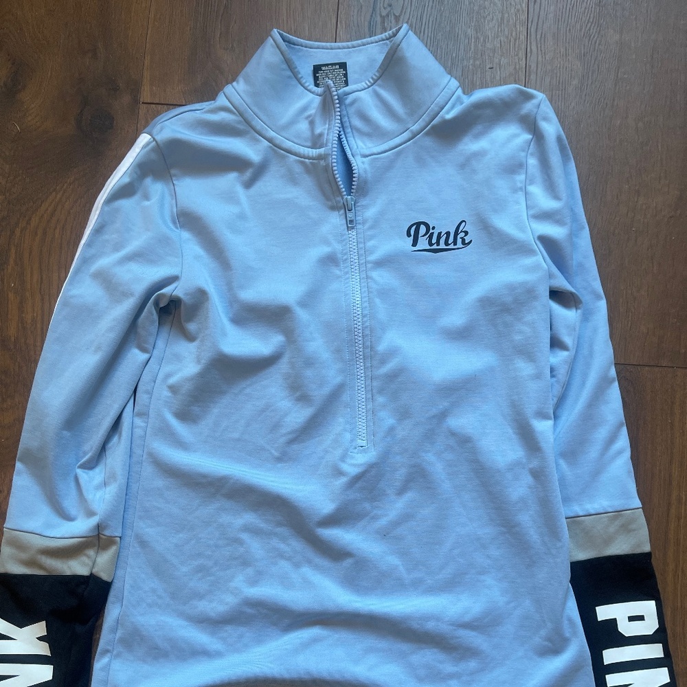 Victoria's Secret PINK 1/2 zip pullover, size small